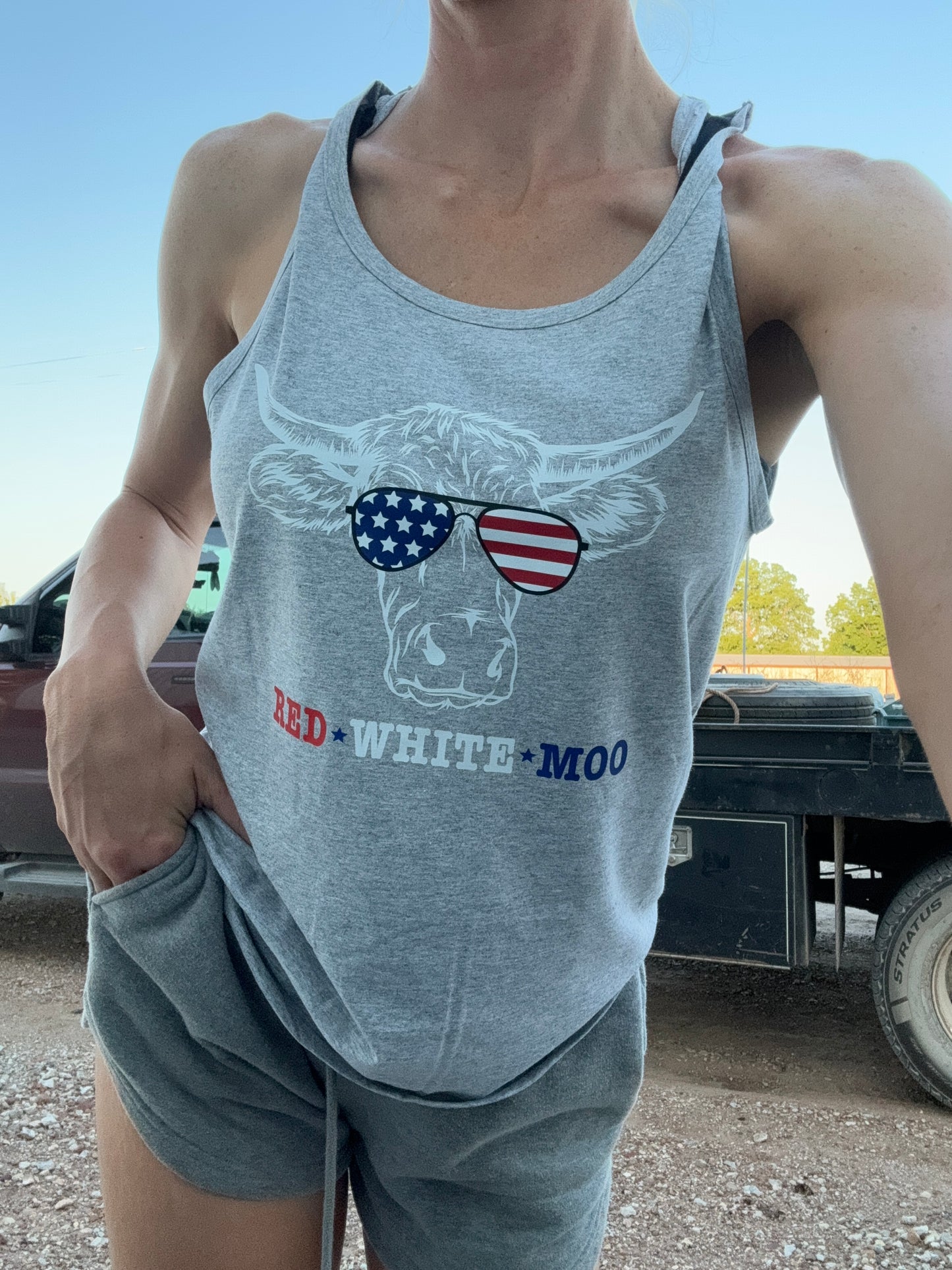 TANK TOP R W & Moo